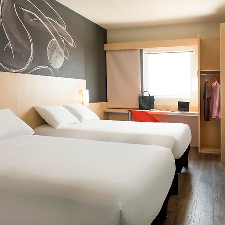 Ibis Irapuato Hotel Екстериор снимка