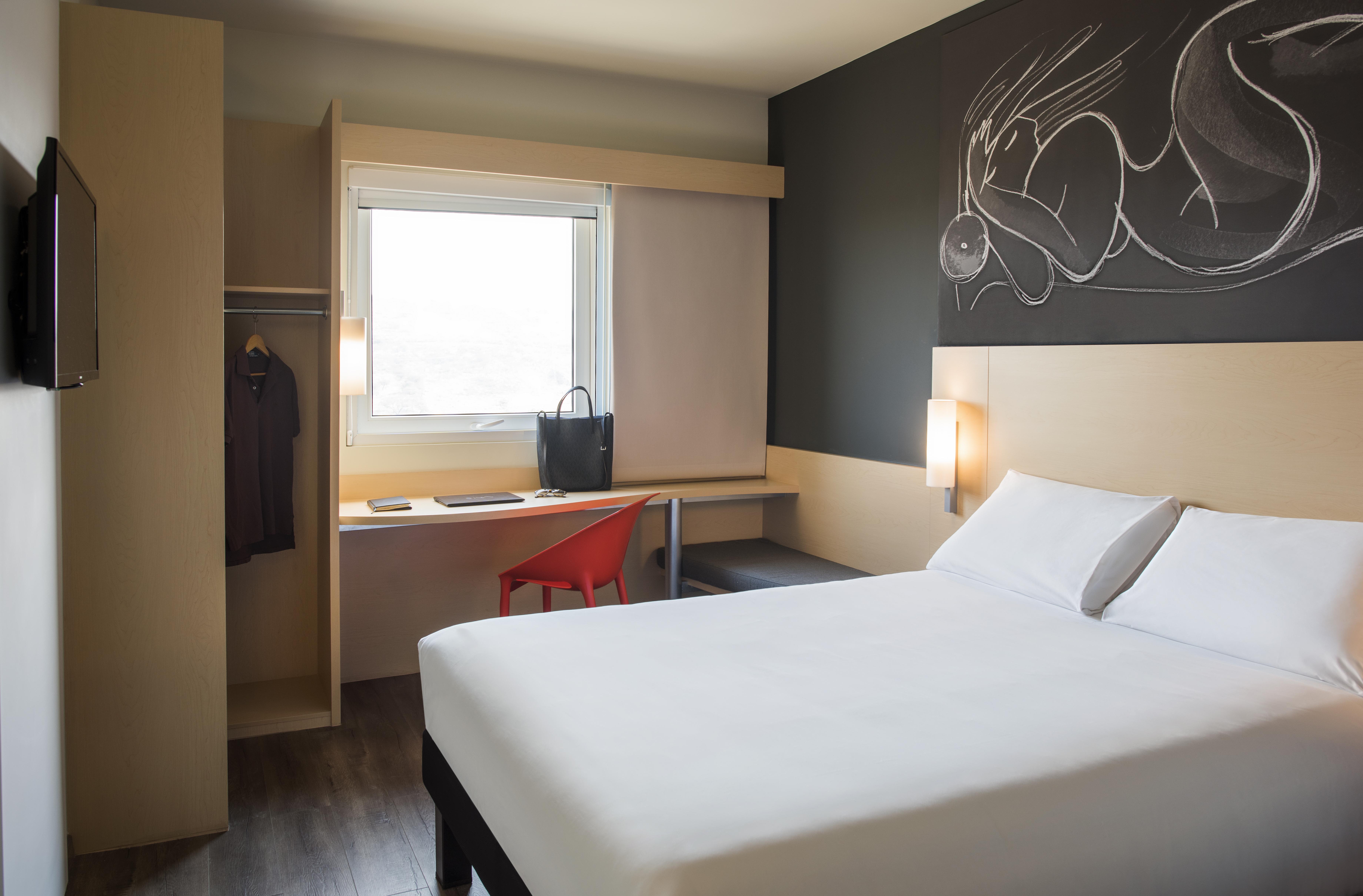 Ibis Irapuato Hotel Екстериор снимка