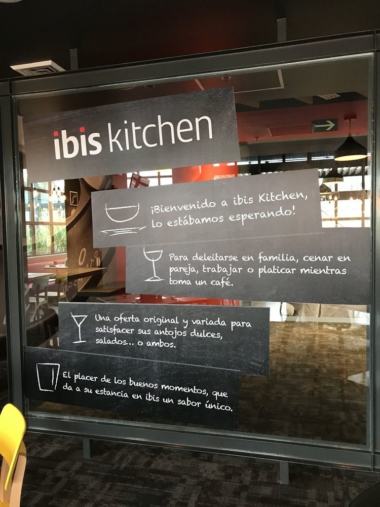 Ibis Irapuato Hotel Екстериор снимка